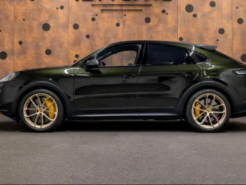 FOARTE RAR - Porsche Cayenne Coupé 4.0 Turbo E-Hybrid GT