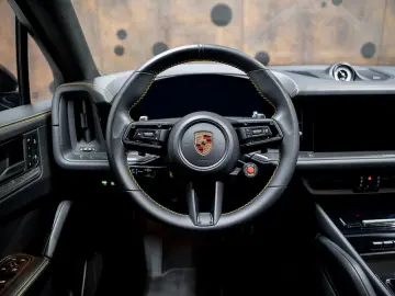 FOARTE RAR - Porsche Cayenne Coupé 4.0 Turbo E-Hybrid GT