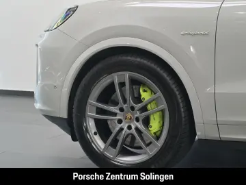 PORSCHE Cayenne E-Hybrid Coupe AGA Beif-Disp BOSE PDCC