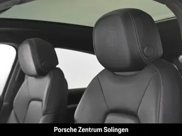 PORSCHE Cayenne E-Hybrid Coupe AGA Beif-Disp BOSE PDCC