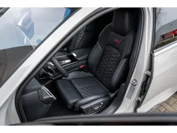 Audi RS6 Avant 4.0 TFSI quattro RS Dynamic Plus