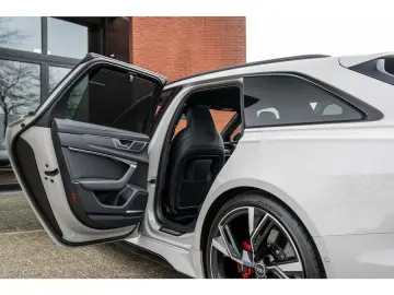 Audi RS6 Avant 4.0 TFSI quattro RS Dynamic Plus
