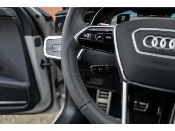 Audi RS6 Avant 4.0 TFSI quattro RS Dynamic Plus