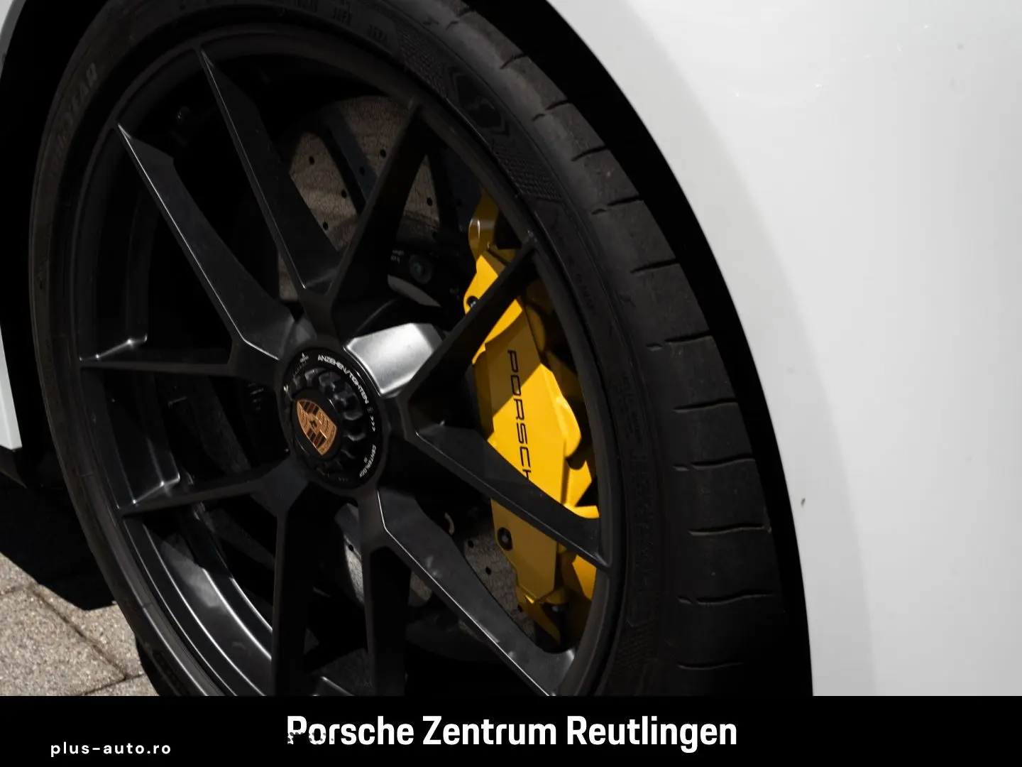 PORSCHE 992 911 Carrera 4 GTS PCCB Liftsystem-VA BOSE
