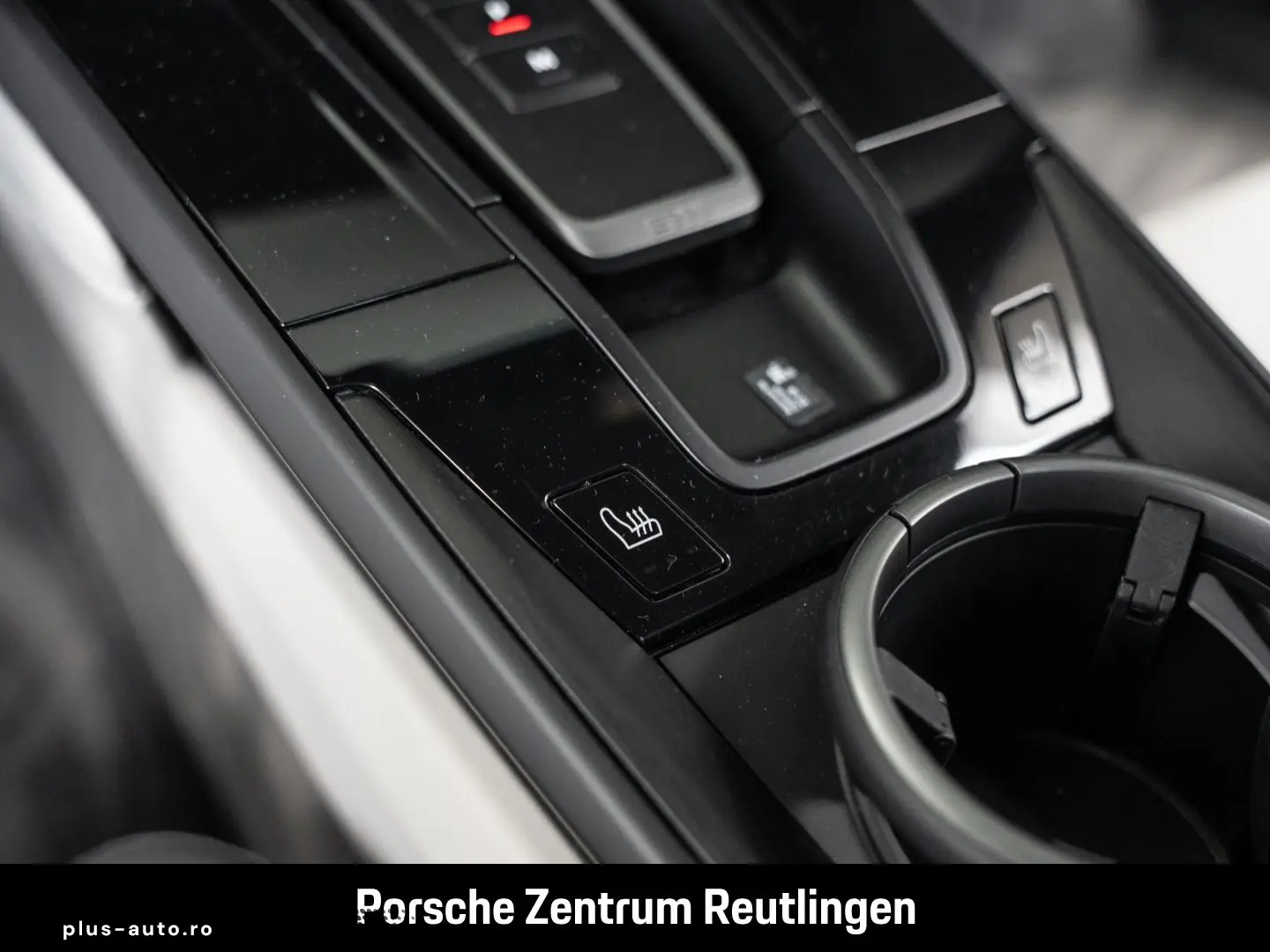 PORSCHE 992 911 Carrera 4 GTS PCCB Liftsystem-VA BOSE