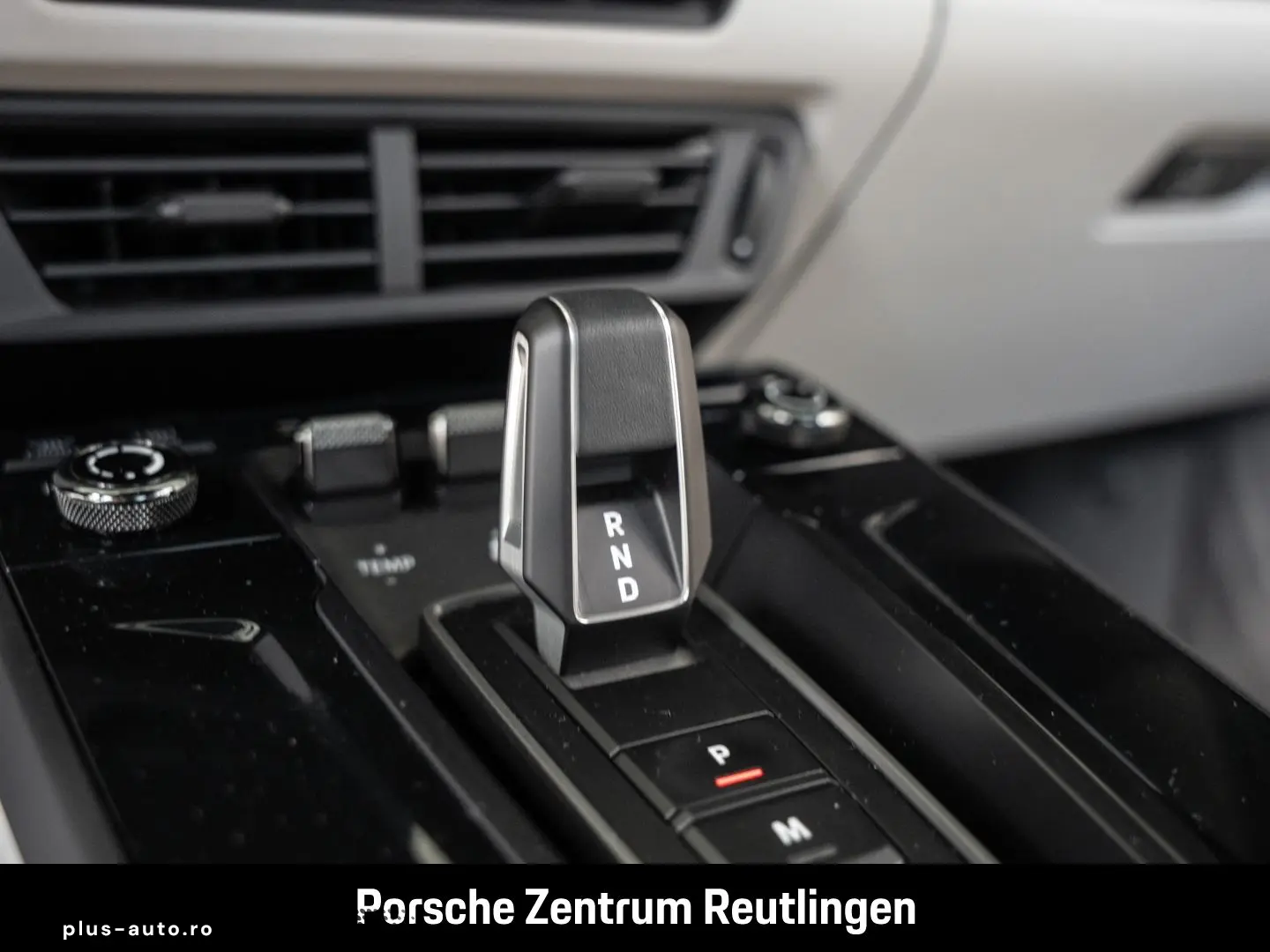 PORSCHE 992 911 Carrera 4 GTS PCCB Liftsystem-VA BOSE
