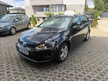 Volkswagen Golf 1.6 TDI DSG   automat