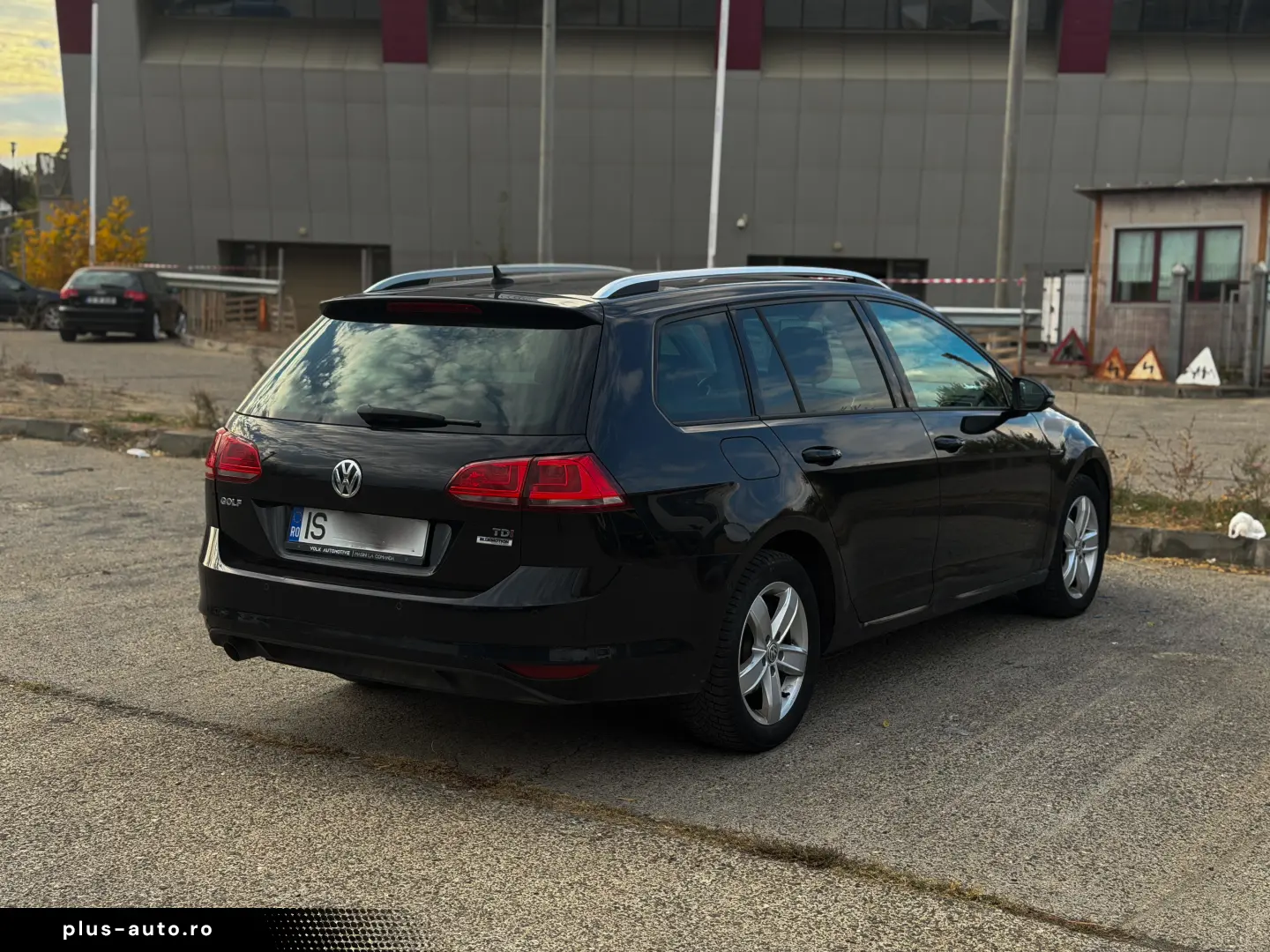 Volkswagen Golf 1.6 TDI DSG   automat