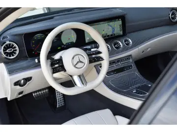 Mercedes-Benz E 200 Coupé AMG Line