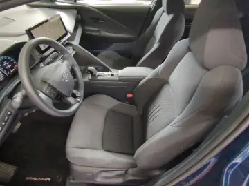 TOYOTA C-HR 2.0 Plug-in Hybrid (Syst.223 PS) FWD Team D