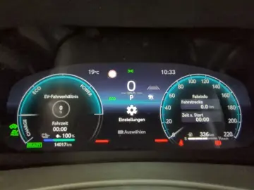 TOYOTA C-HR 2.0 Plug-in Hybrid (Syst.223 PS) FWD Team D