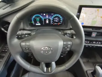 TOYOTA C-HR 2.0 Plug-in Hybrid (Syst.223 PS) FWD Team D