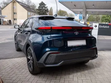 TOYOTA C-HR Teamplayer 2.0 Plug-In Hybrid NAVI ACC LED