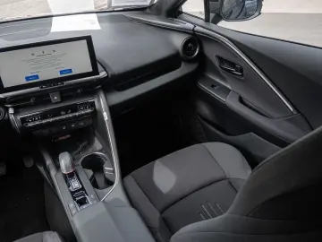 TOYOTA C-HR Teamplayer 2.0 Plug-In Hybrid NAVI ACC LED