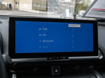 TOYOTA C-HR Teamplayer 2.0 Plug-In Hybrid NAVI ACC LED