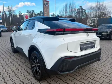TOYOTA C-HR 2.0 Plug-in Hybrid Teamplayer Navi  Kamera