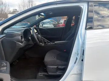 TOYOTA C-HR 2.0 Plug-in Hybrid Teamplayer Navi  Kamera