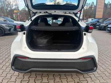 TOYOTA C-HR 2.0 Plug-in Hybrid Teamplayer Navi  Kamera