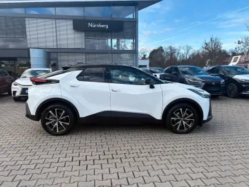 TOYOTA C-HR 2.0 Plug-in Hybrid Teamplayer Navi  Kamera