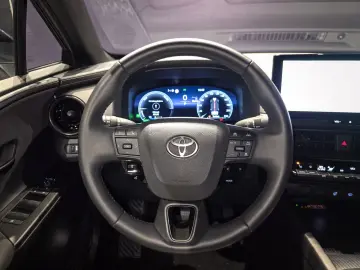 TOYOTA C-HR Plug-In Hybrid FWD Team Deutschland 1 HAND
