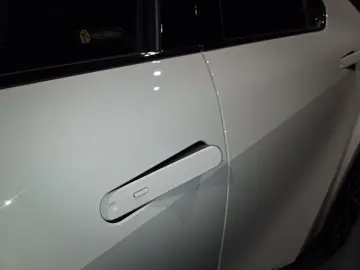 TOYOTA C-HR Plug-In Hybrid FWD Team Deutschland 1 HAND