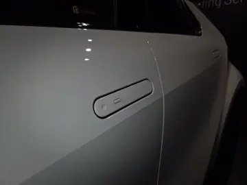 TOYOTA C-HR Plug-In Hybrid FWD Team Deutschland 1 HAND