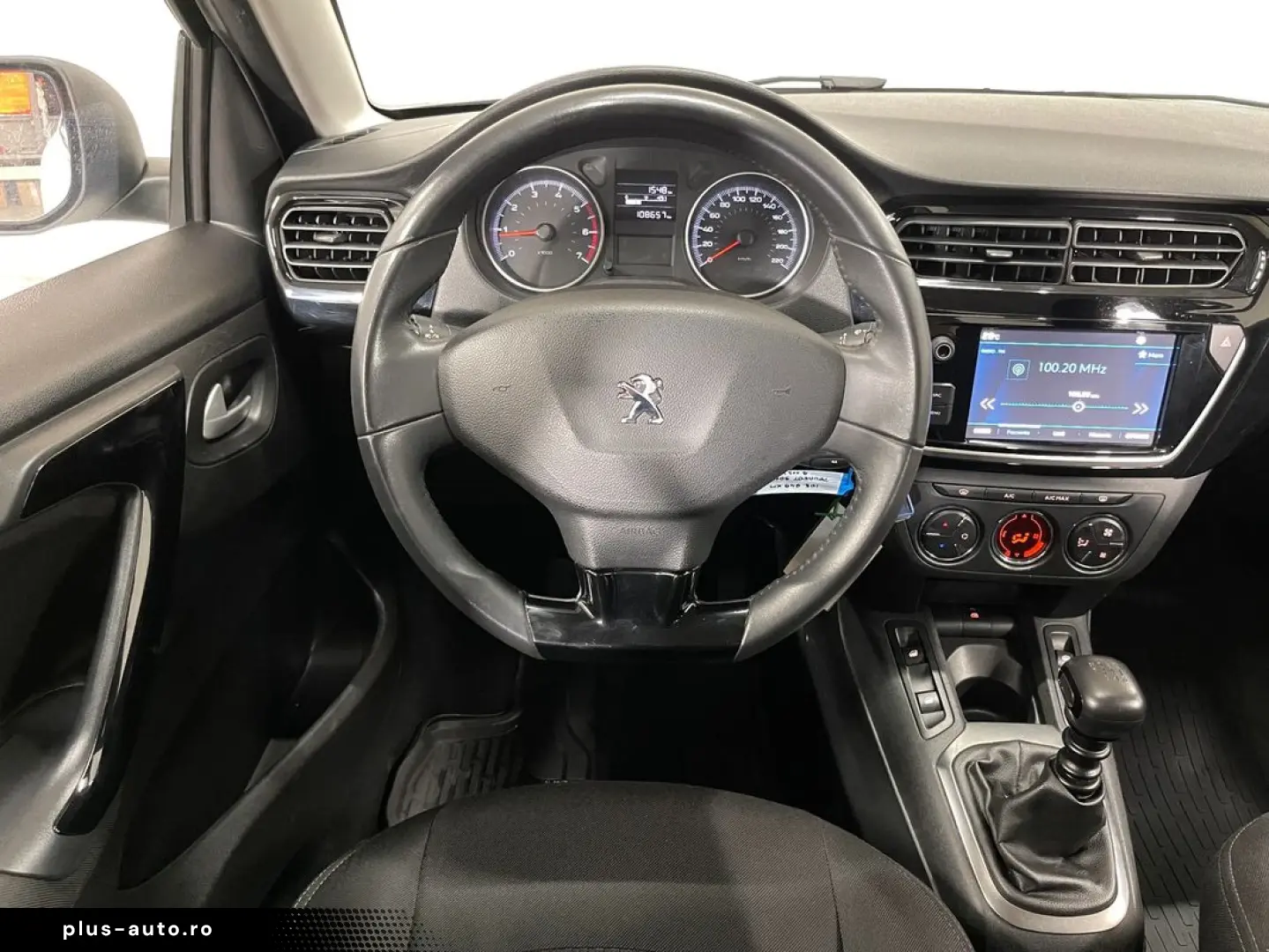 Peugeot 301