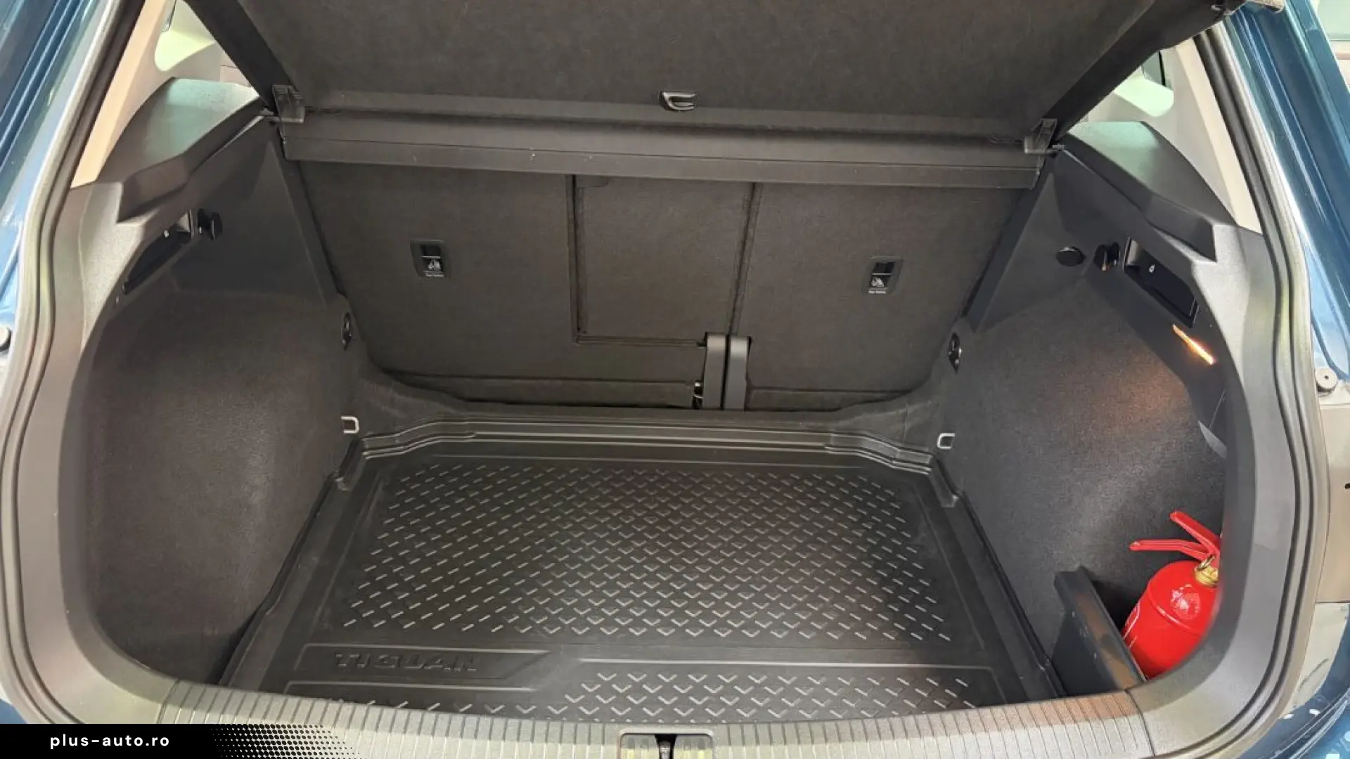 VOLKSWAGEN TIGUAN   2021-03