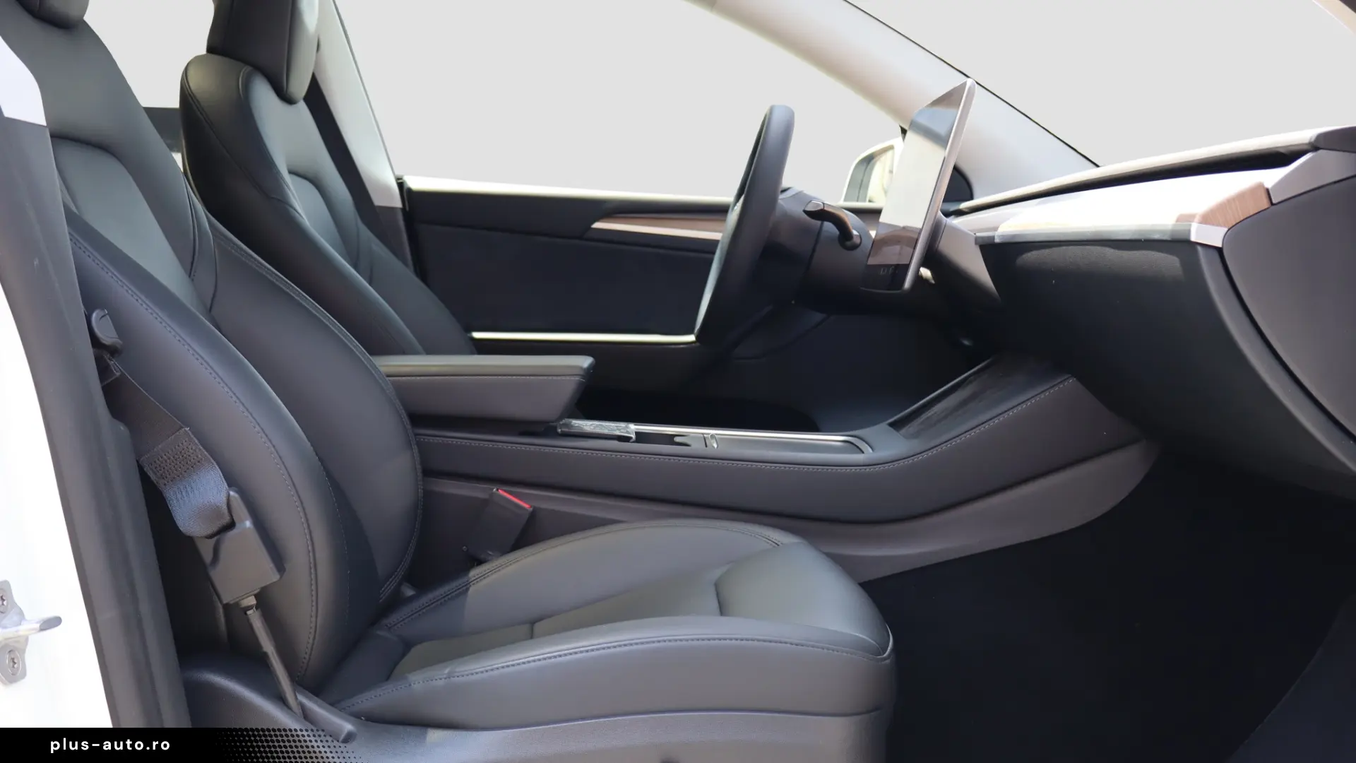Tesla Model Y Long Range Dual Motor AWD