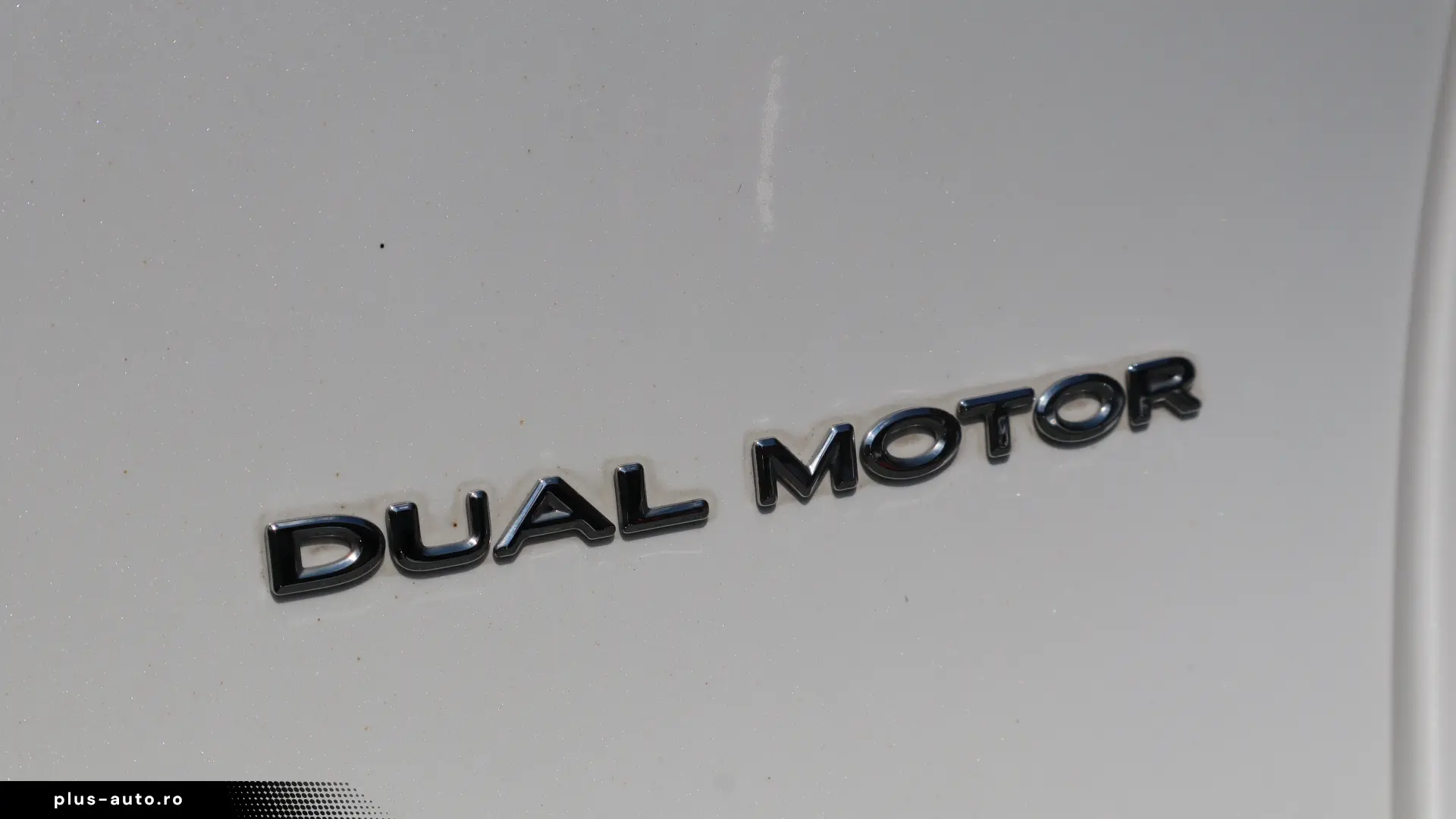 Tesla Model Y Long Range Dual Motor AWD