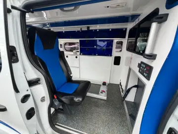 RENAULT Trafic  nur 118.000 KM Ambulanta