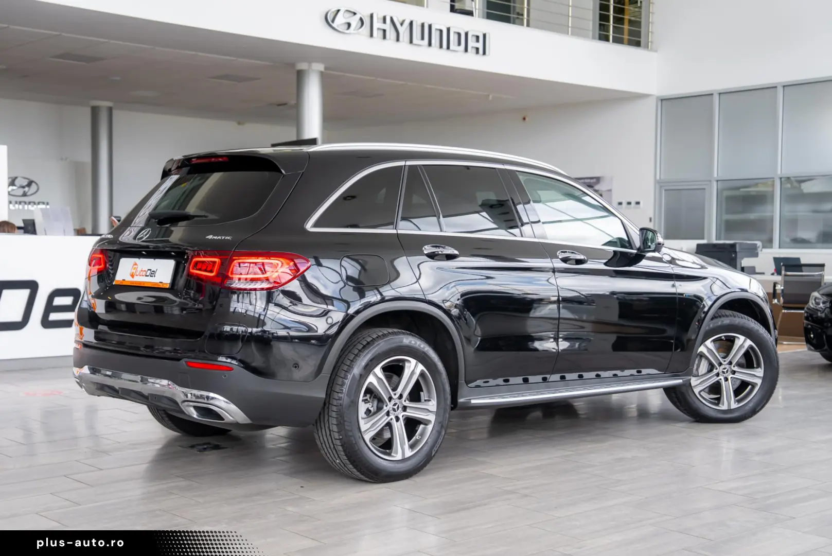 Mercedes-Benz GLC 300 de 4Matic G-tronic