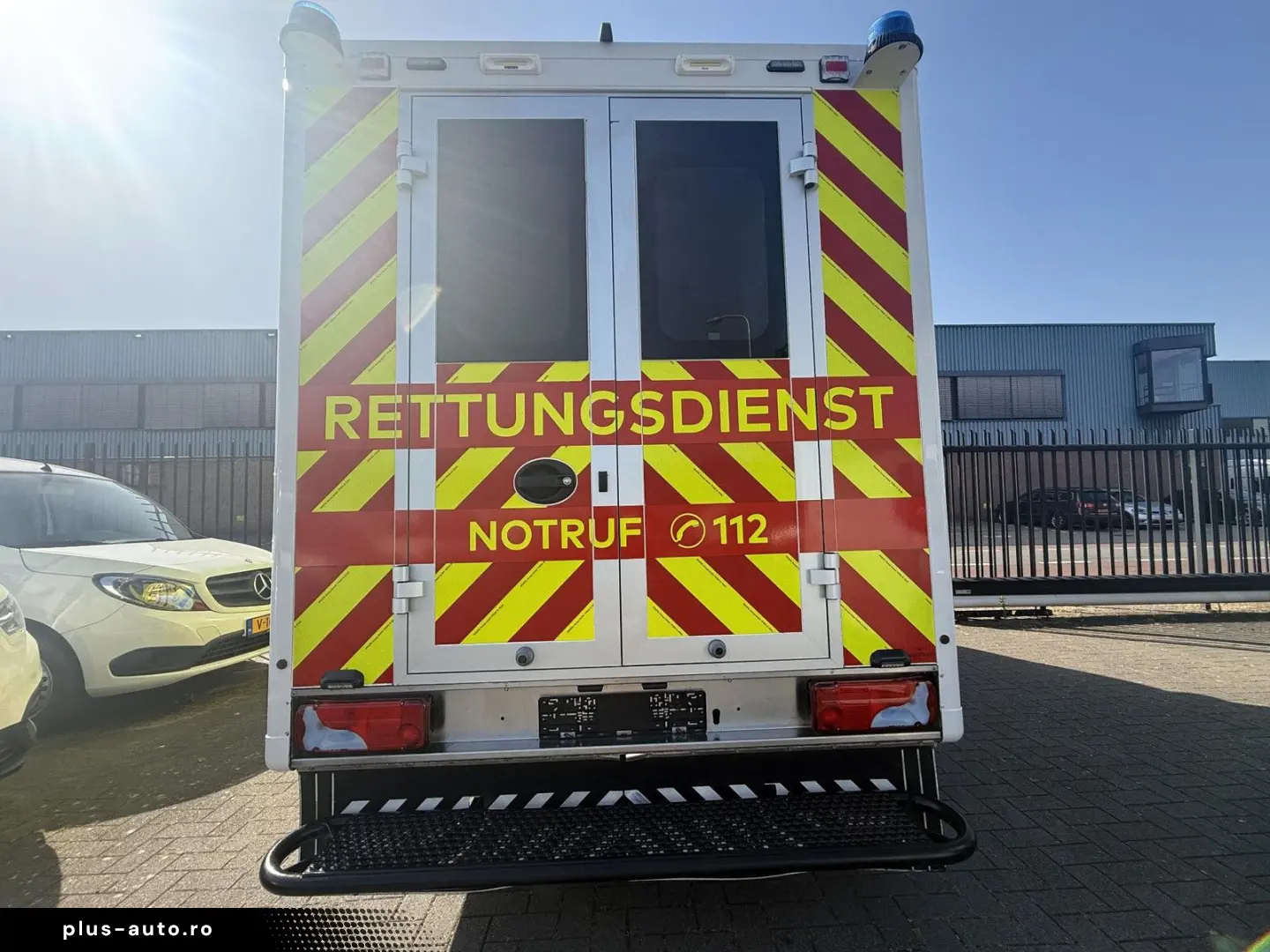 MAN TGE 180 50 180pk Automaat Ambulanta