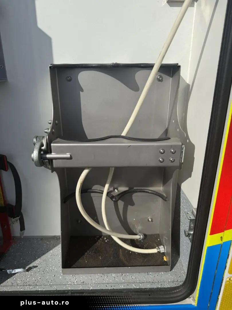 MAN TGE 180 50 180pk Automaat Ambulanta