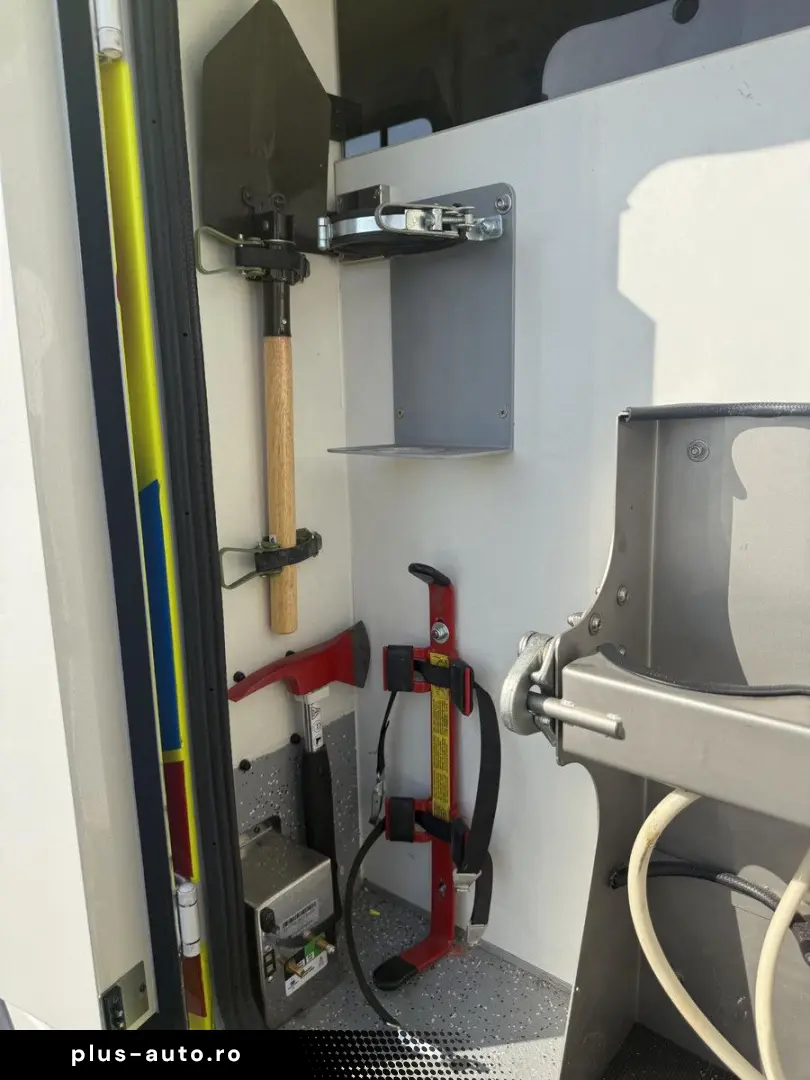 MAN TGE 180 50 180pk Automaat Ambulanta