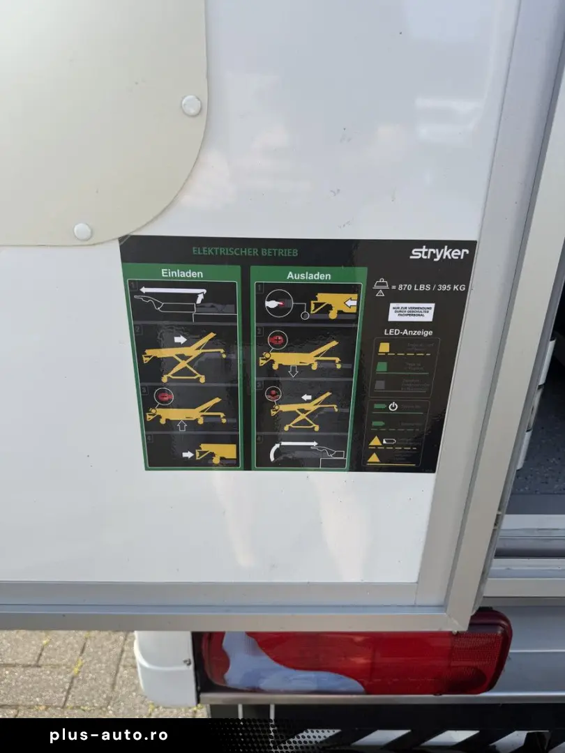 MAN TGE 180 50 180pk Automaat Ambulanta