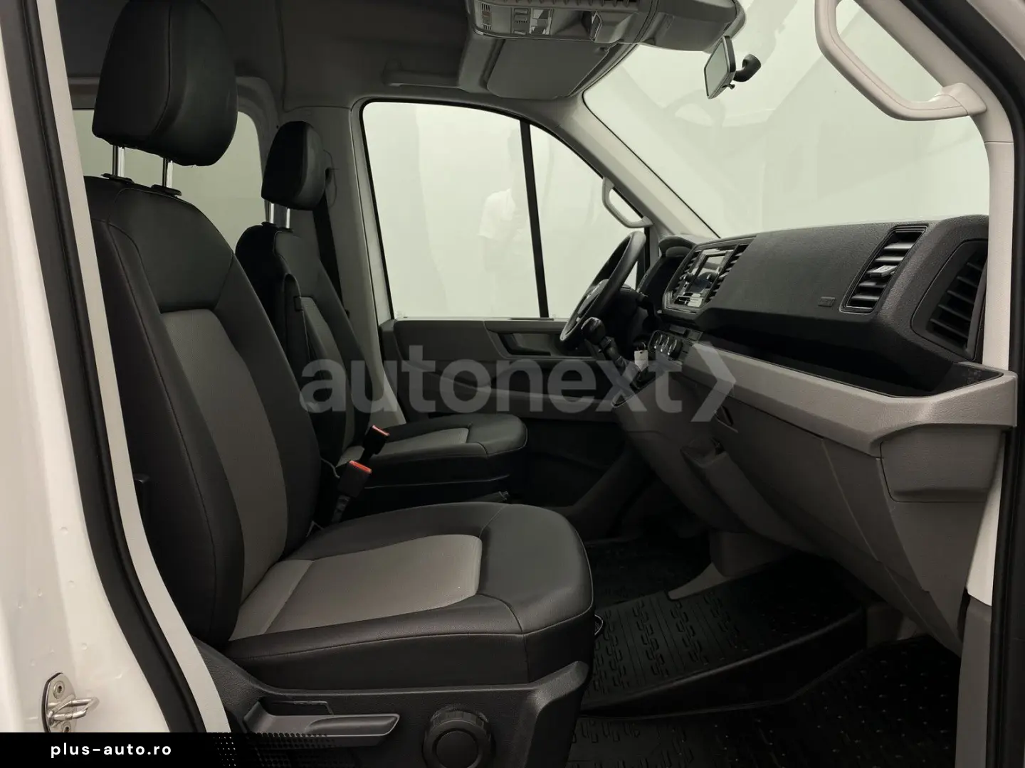 VW Crafter 35 Rollstuhl-Lift  Ambulanta