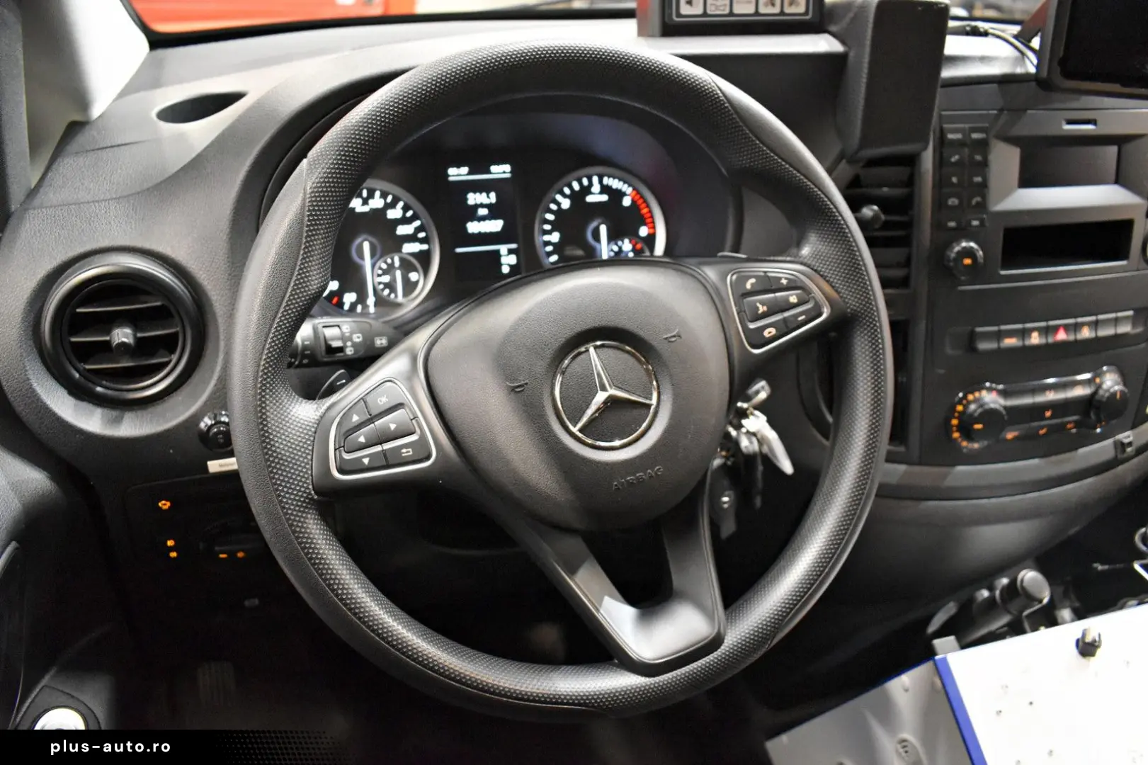 MERCEDES-BENZ Vito 4x4 Ambulanta