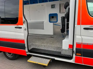 MERCEDES-BENZ SPRINTER II 316 CDI Ambulanta