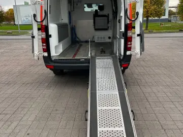 MERCEDES-BENZ SPRINTER II 316 CDI Ambulanta