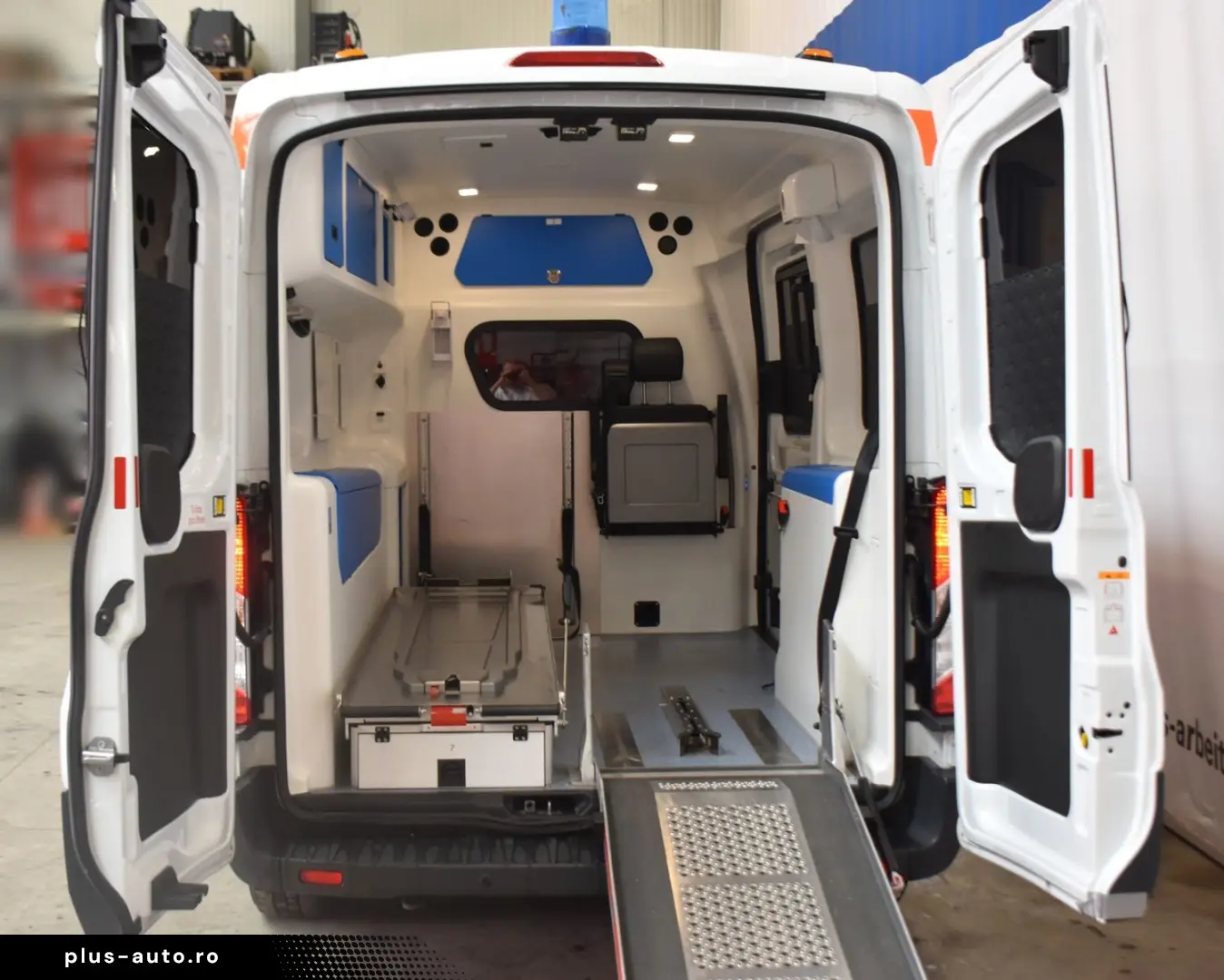 FORD Transit Ambulanta