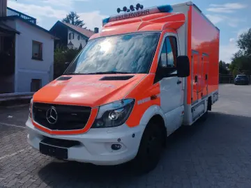 MERCEDES-BENZ 519 CDI Sprinter 6 Zylinder Ambulanta