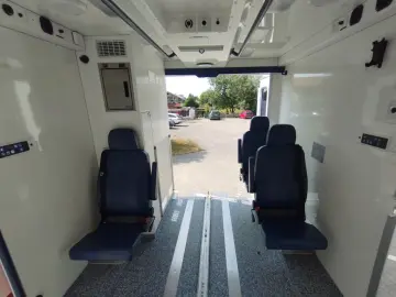 MERCEDES-BENZ 519 CDI Sprinter 6 Zylinder Ambulanta