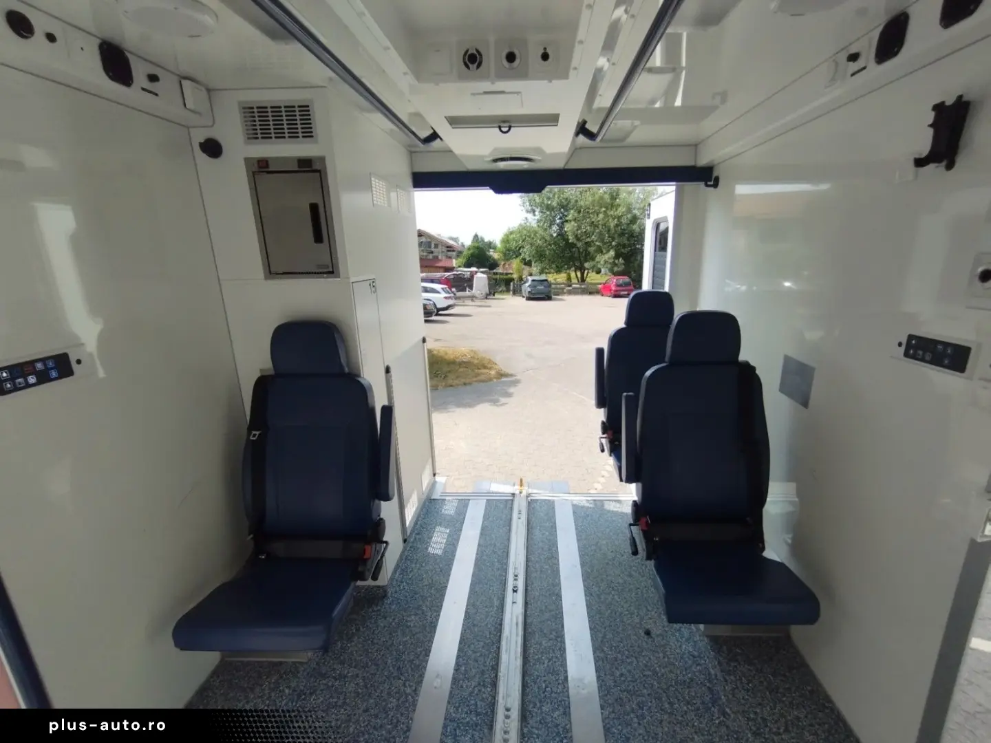 MERCEDES-BENZ 519 CDI Sprinter 6 Zylinder Ambulanta