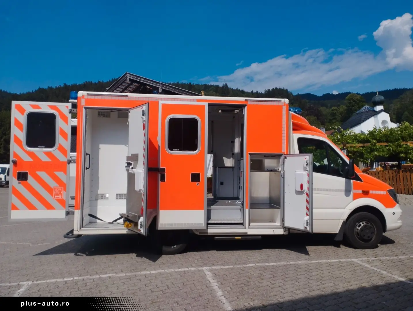 MERCEDES-BENZ 519 CDI Sprinter 6 Zylinder Ambulanta