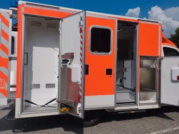 MERCEDES-BENZ 519 CDI Sprinter 6 Zylinder Ambulanta