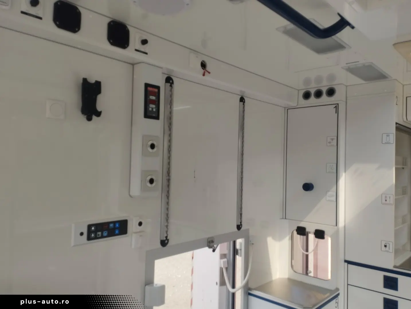MERCEDES-BENZ 519 CDI Sprinter 6 Zylinder Ambulanta
