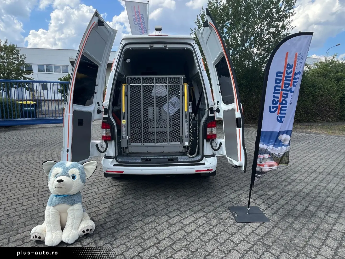 VW T5 Ambulanta