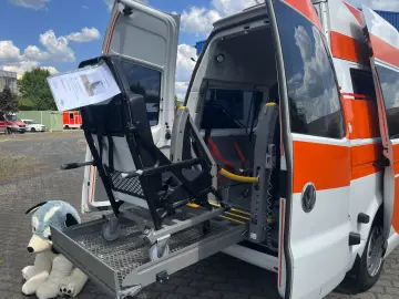VW T5 Ambulanta