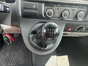 VW T5 Ambulanta